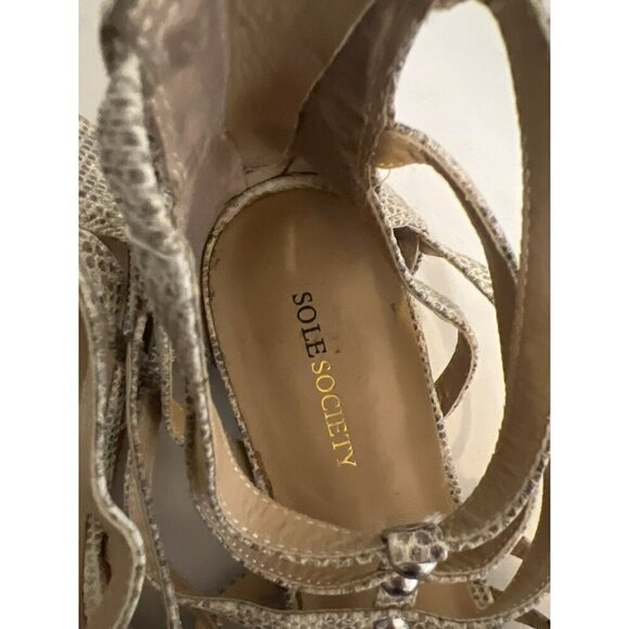 Sole Society Hally Snake Print Studded Flat Sandals Sz 8.5B - Picture 7 of 8